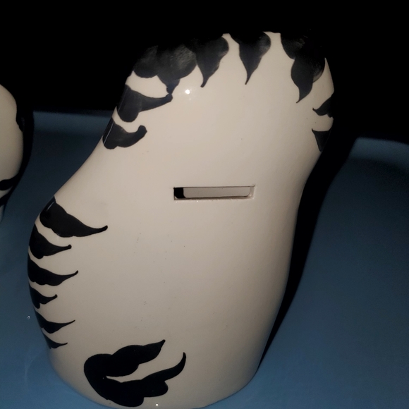 2 cat coin banks - Picture 3 of 8